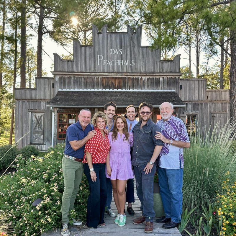 Fischer & Wieser Family at Das Peach Haus